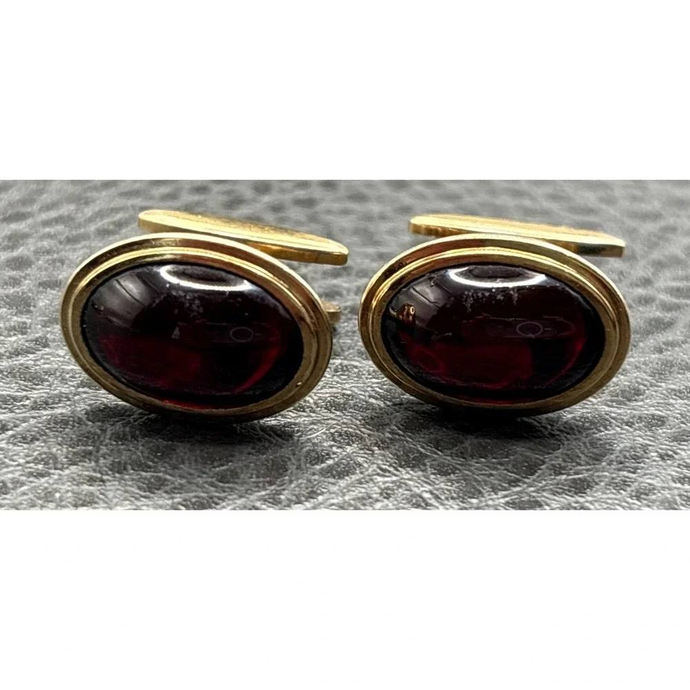 Vintage Simmons Deep Red Cabochon Glass Oval Cufflinks Gold Tone